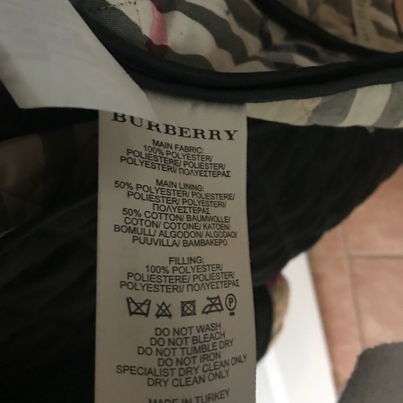 Burberry Quilted Jacket - Picture 2 of 7